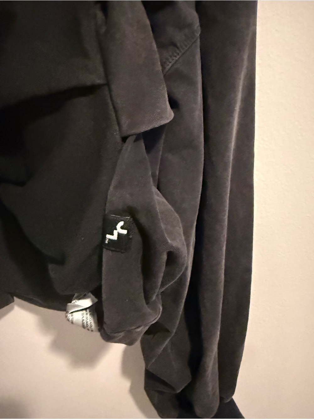 JoyLab Washed Bubble Hem Cropped Sweatshirt Activewear Black Size Small - Picture 6 of 9